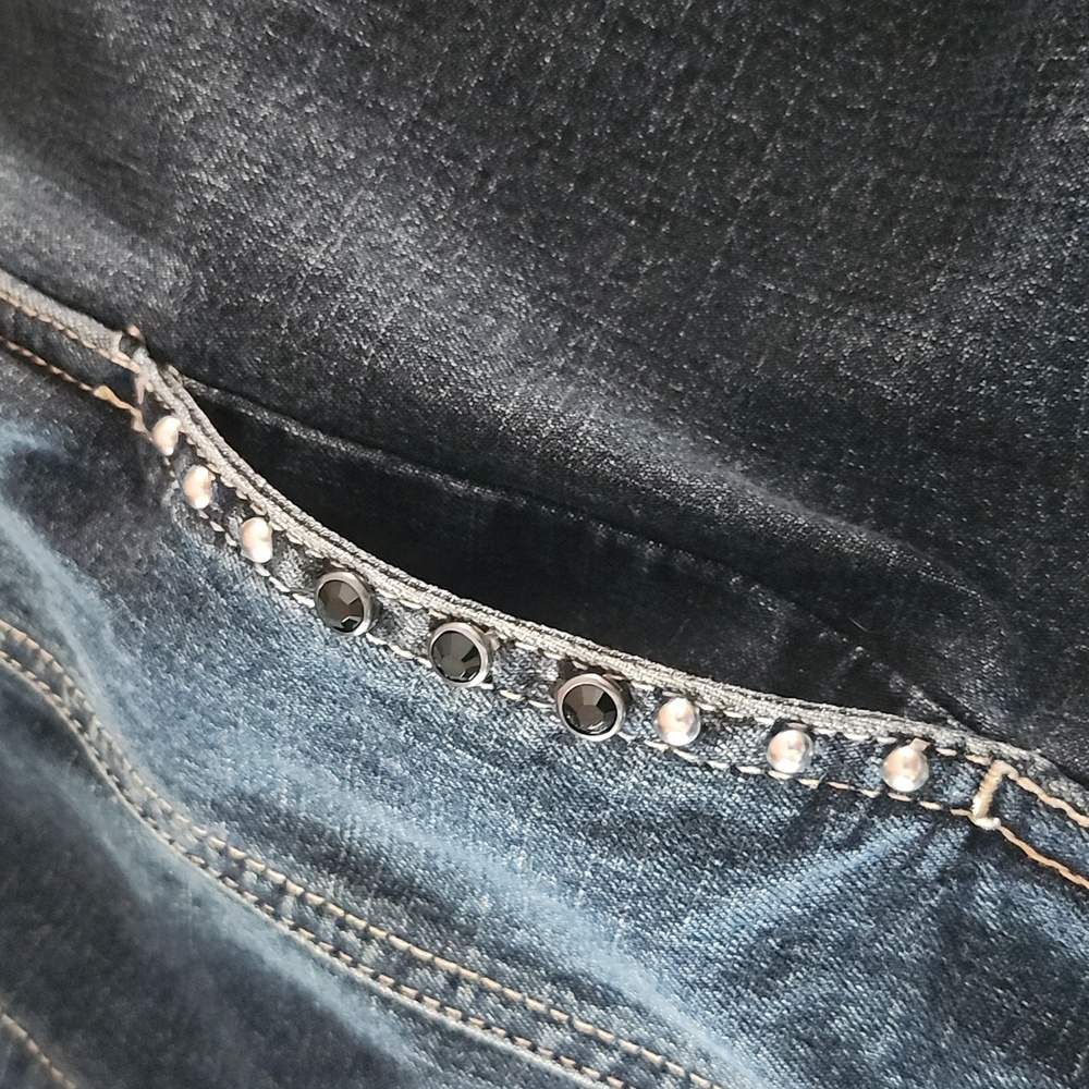 Embellished Denim Jacket - Picture 6 of 6